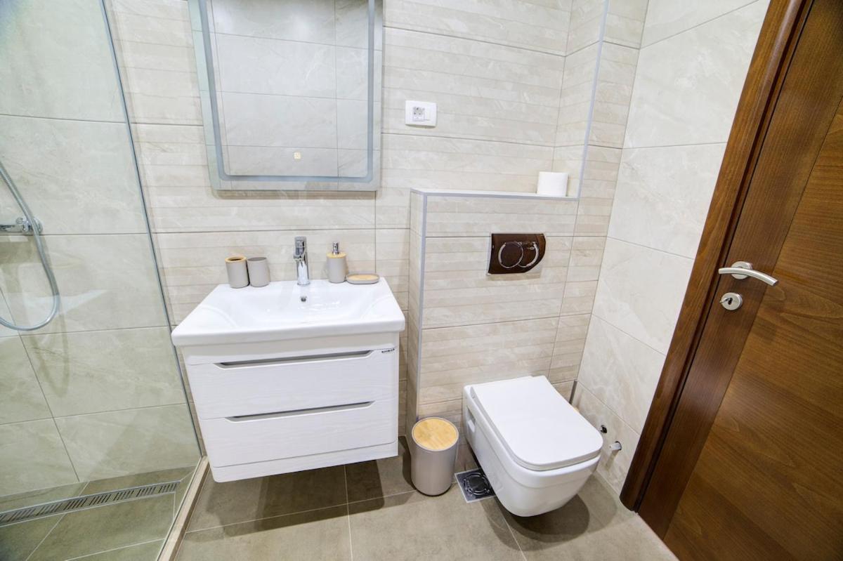Villa Jelena With Private Pool - Lapcici *