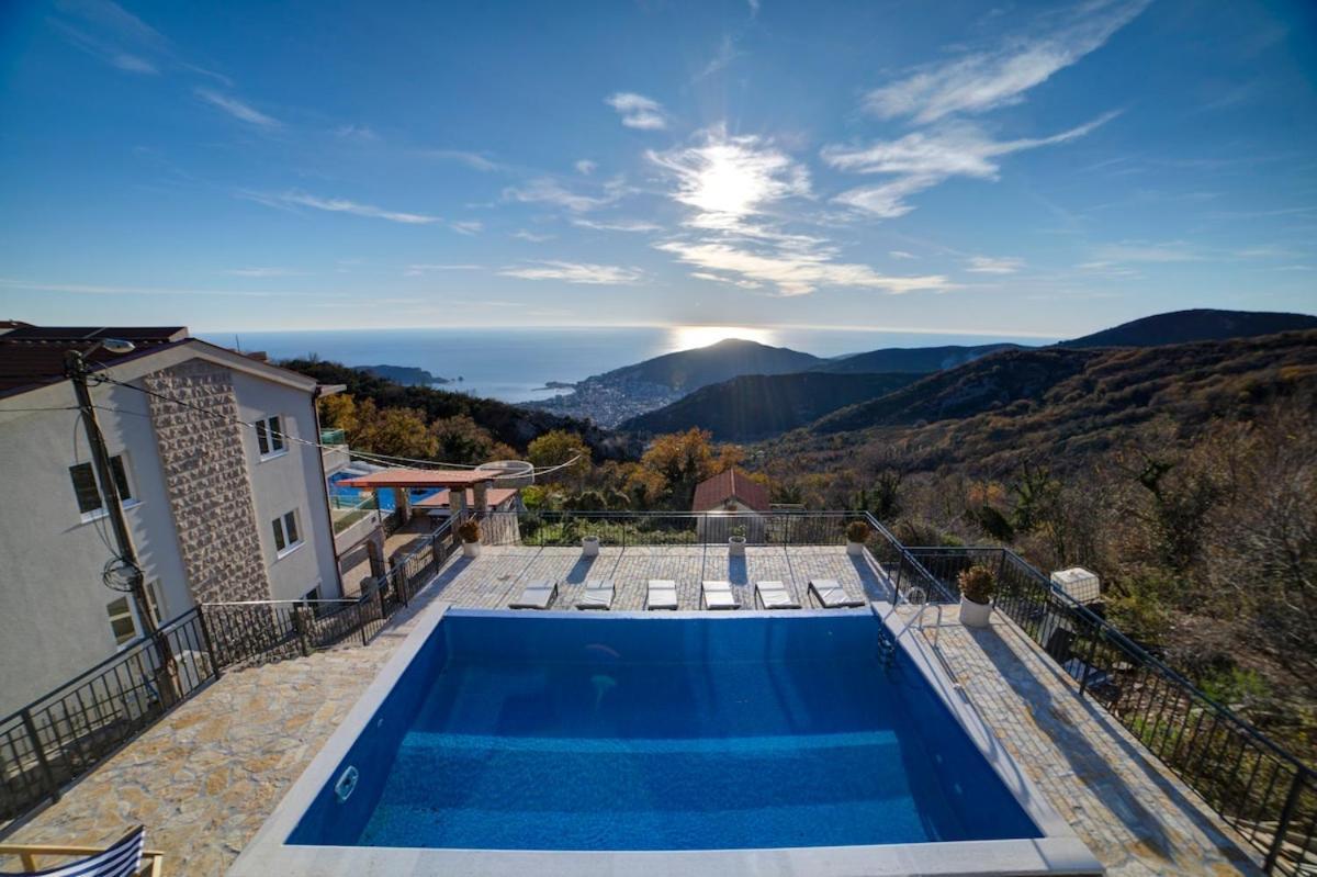 Jelena With Private Pool - Lapcici * Budva